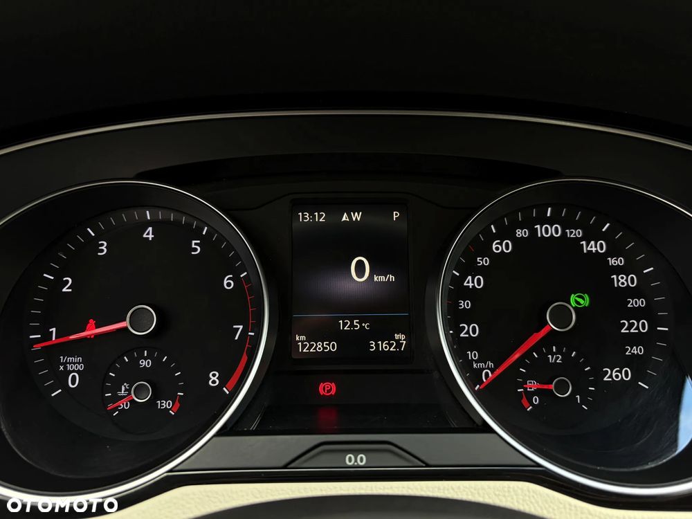 Volkswagen Passat Variant 1.8 TSI (BlueMotion Technology) DSG Highline - 21