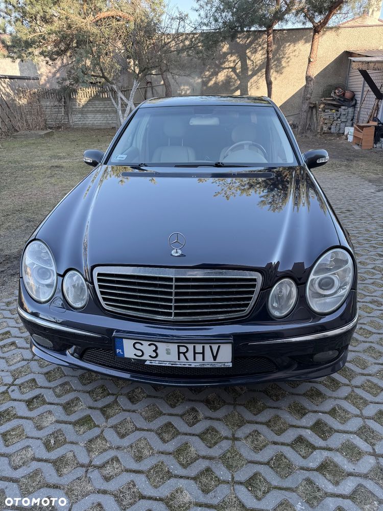 Mercedes-Benz Klasa E 500 T Elegance - 2