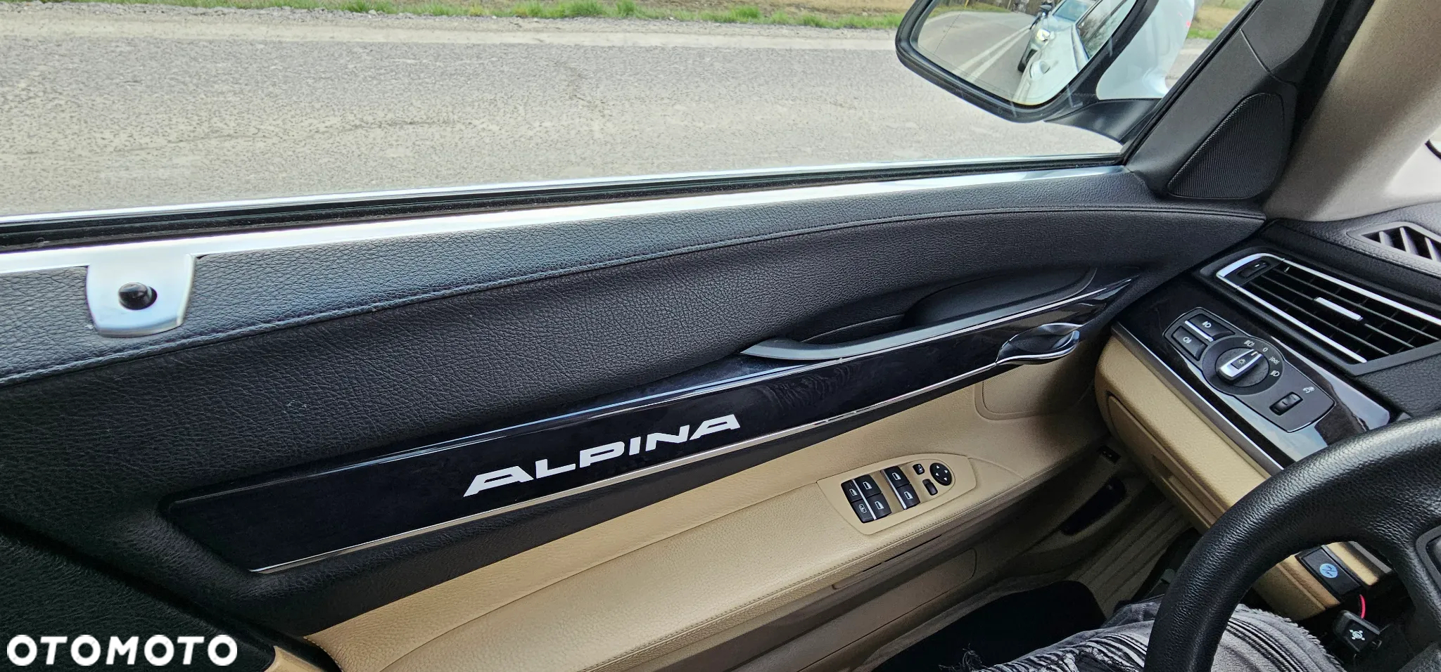 BMW Seria 7 740i - 29
