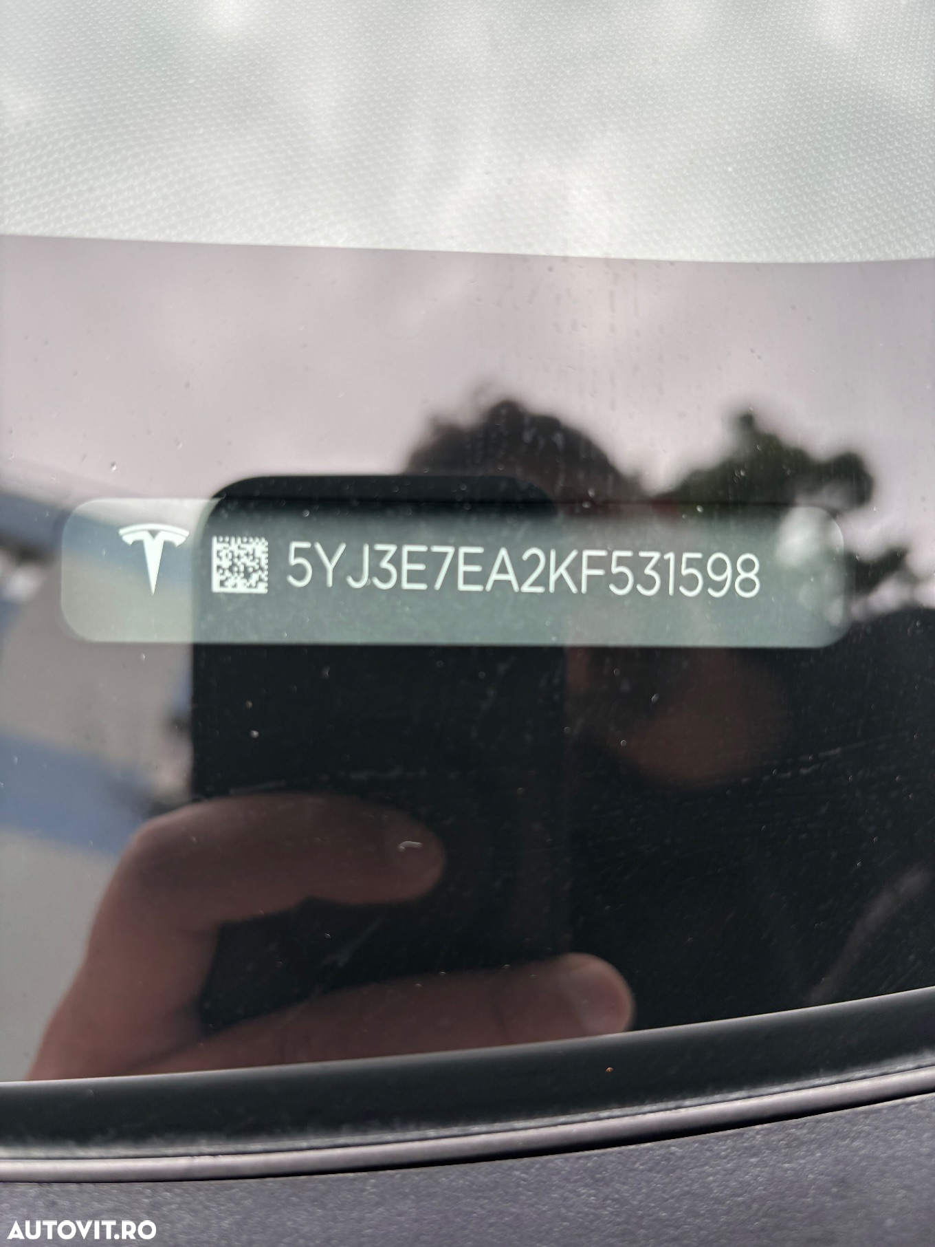 Tesla Model 3 - 6