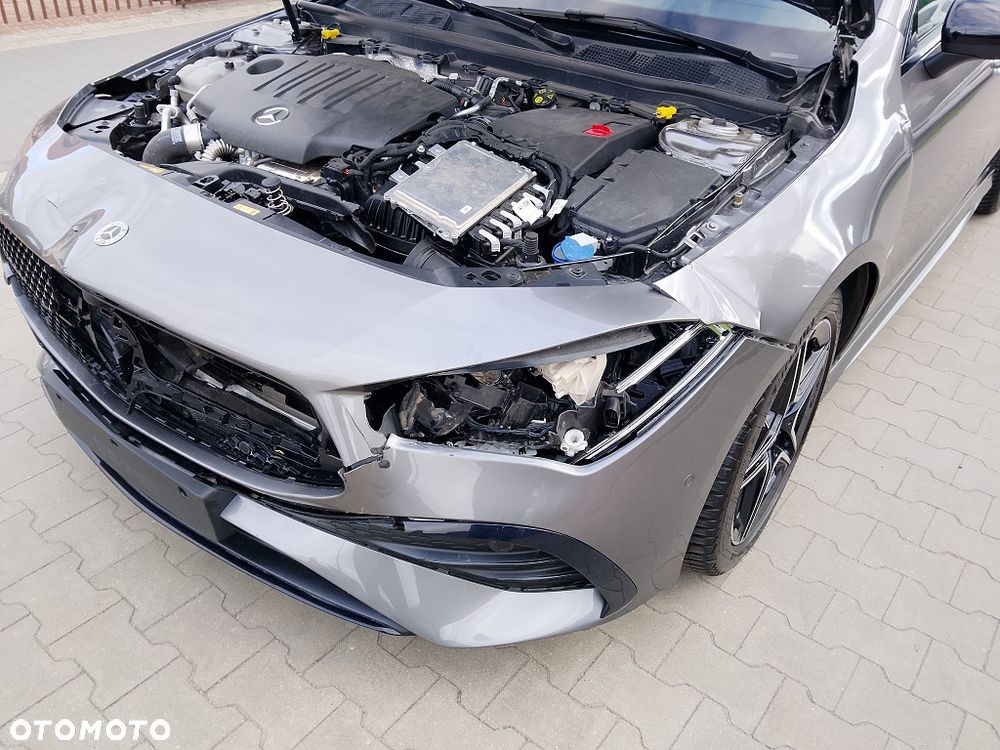 Mercedes-Benz CLA 200 d 8G-DCT AMG Line Advanced Plus - 12
