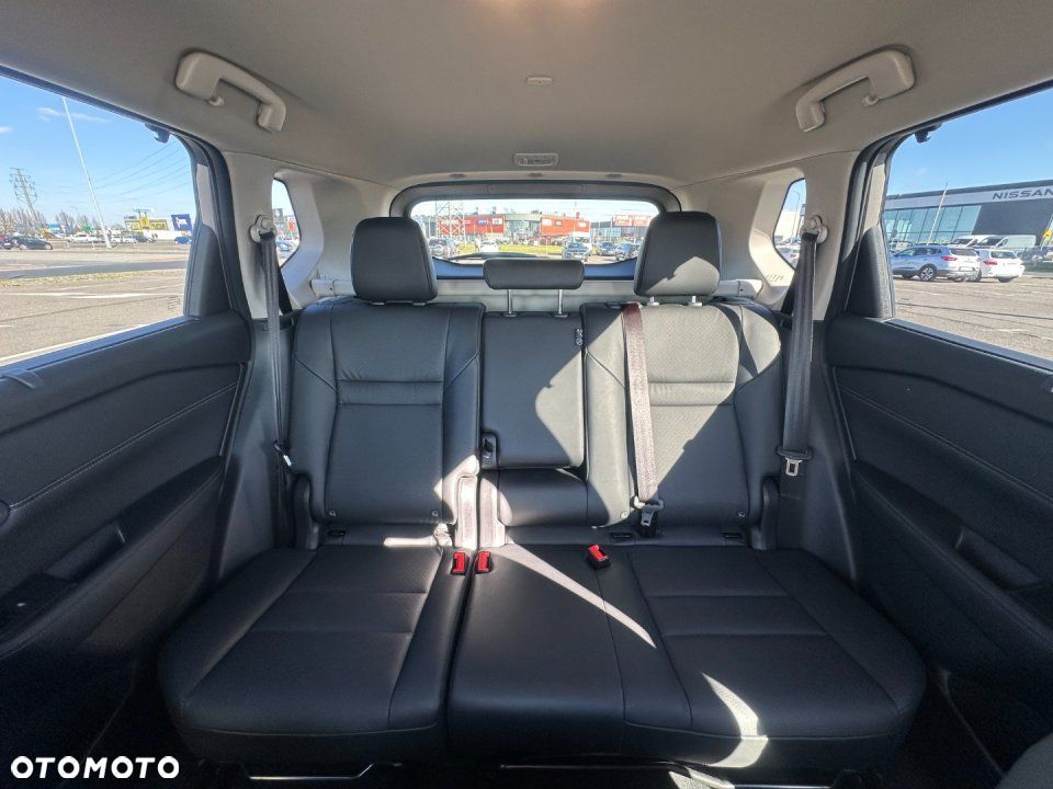 Nissan X-Trail - 14