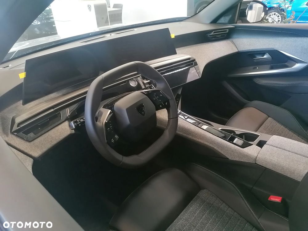 Peugeot 5008 1.2 PureTech mHEV Allure S&S e-DCS6 - 4