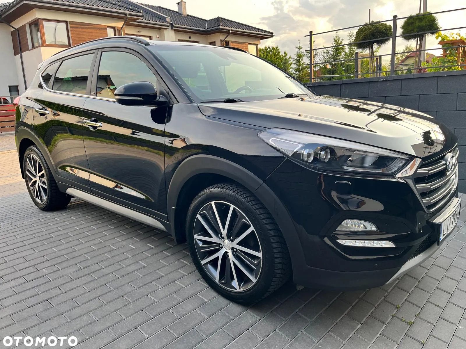 Hyundai Tucson 1.7 CRDI BlueDrive GO Plus 2WD DCT - 34