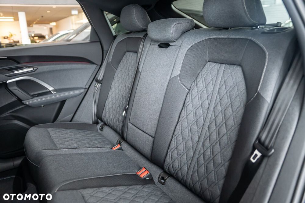 Audi Q5 Sportback - 17