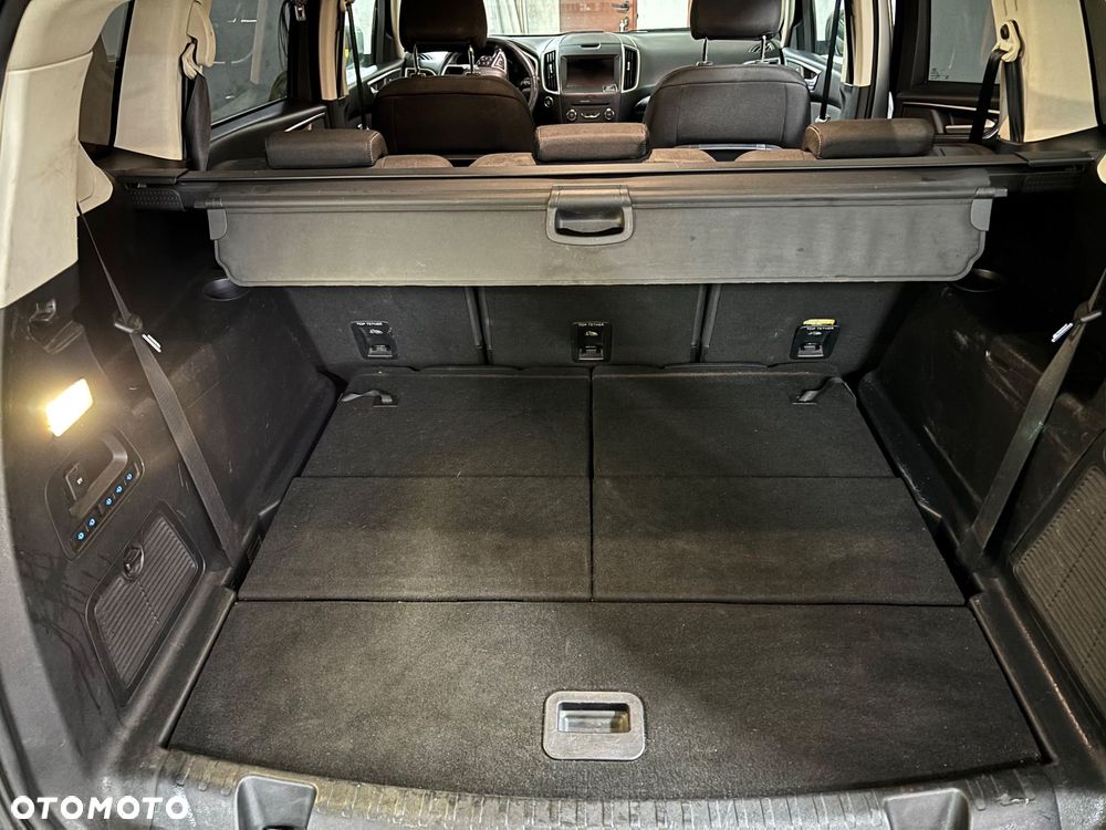 Ford S-Max 2.0 TDCi 4WD Titanium PowerShift - 19