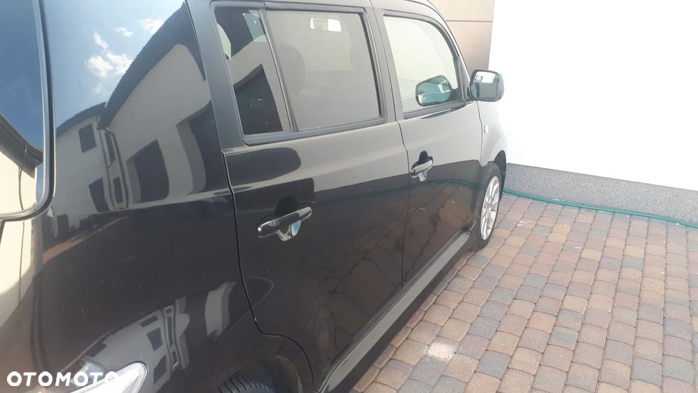 Daihatsu Materia 1.5 black edition - 8