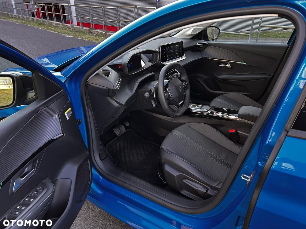 Peugeot 208 1.2 PureTech Allure S&S EAT8 - 10