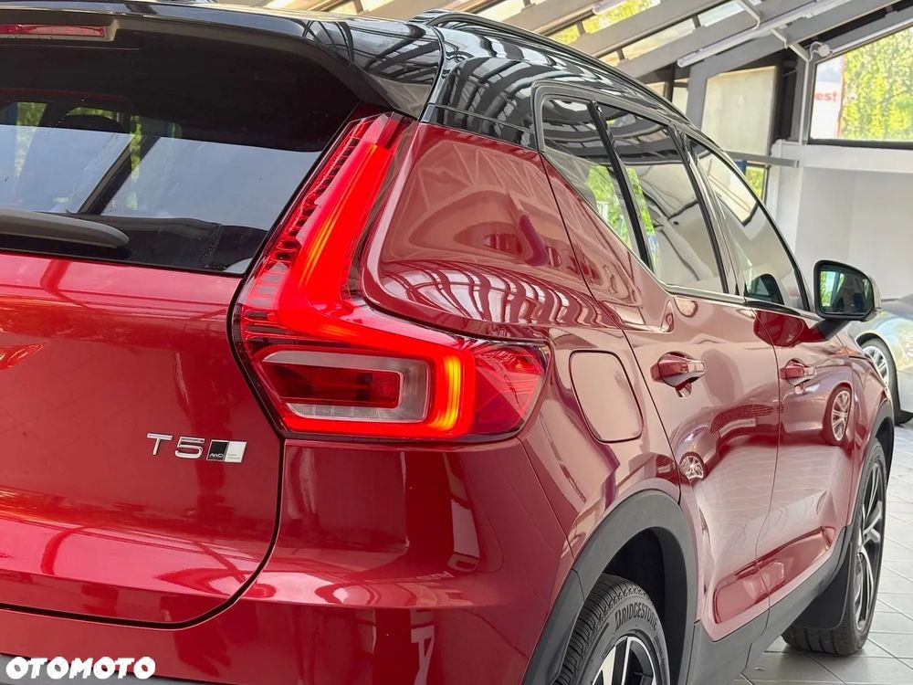 Volvo XC 40 T5 AWD R-Design - 10