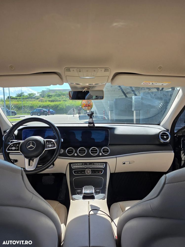 Mercedes-Benz E 220 d 4MATIC Aut. - 16