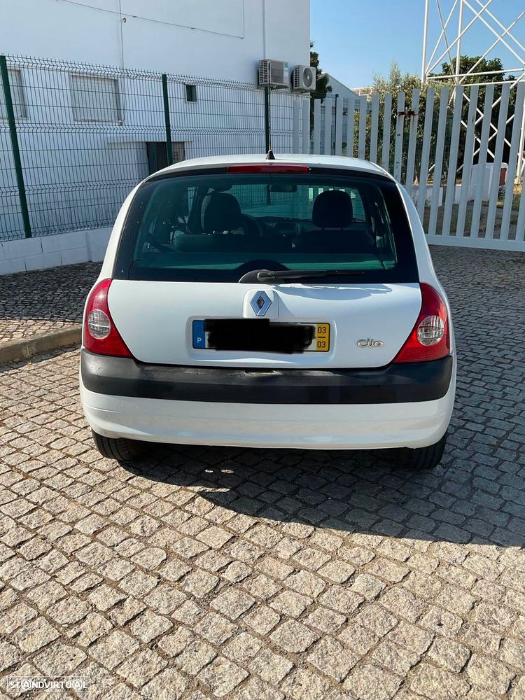 Renault Clio 1.5 dCi Confort Dynamique - 4