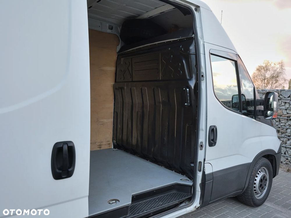 Iveco Daily MAXI L4H3 - 17