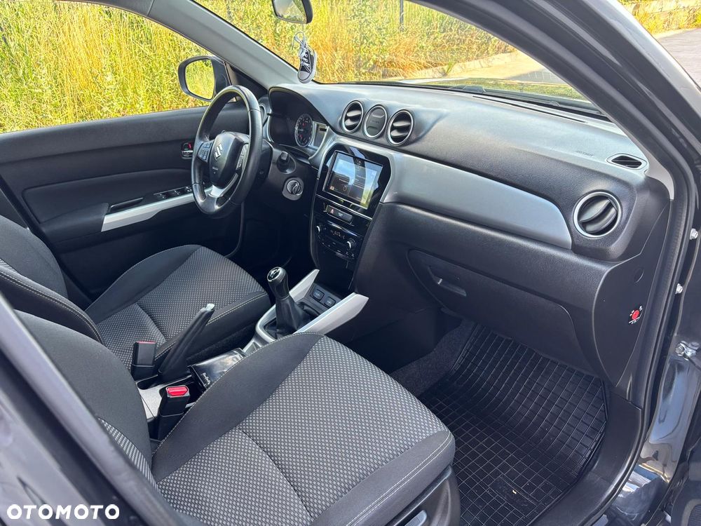 Suzuki Vitara 1.6 Premium 2WD - 8