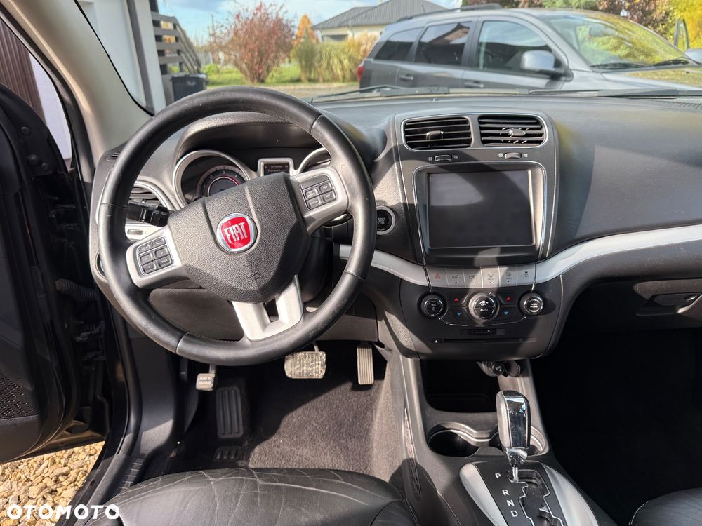 Fiat Freemont 2.0 Multijet 16V DPF Automatik Allrad Cross - 12