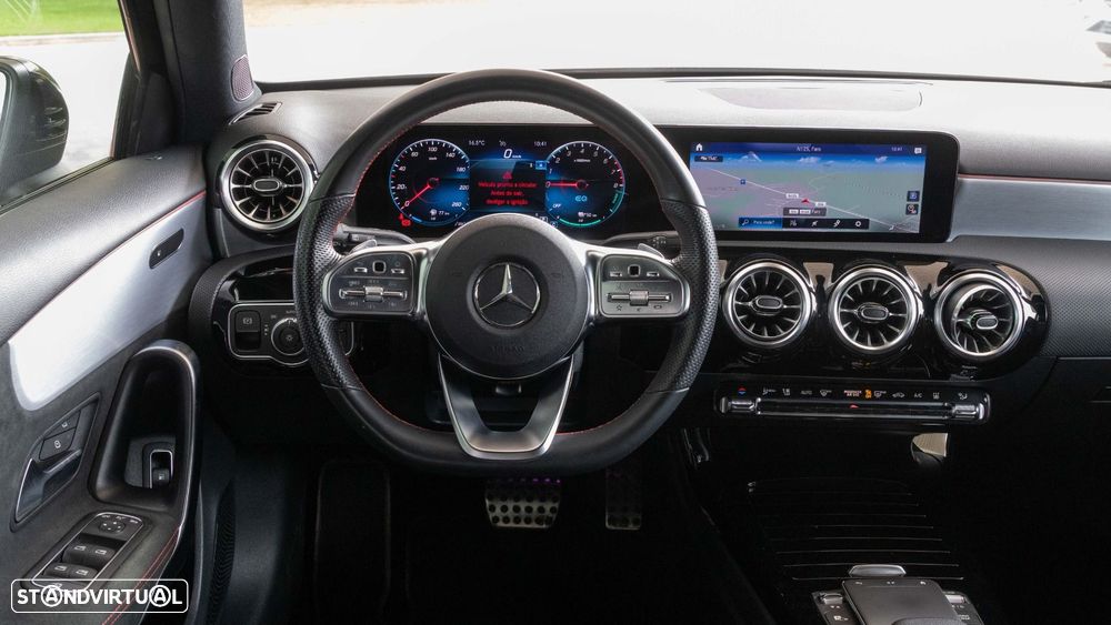 Mercedes-Benz A 250 e AMG Line - 5