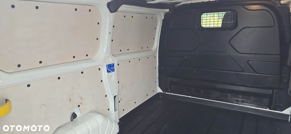 Ford Transit Custom - 5