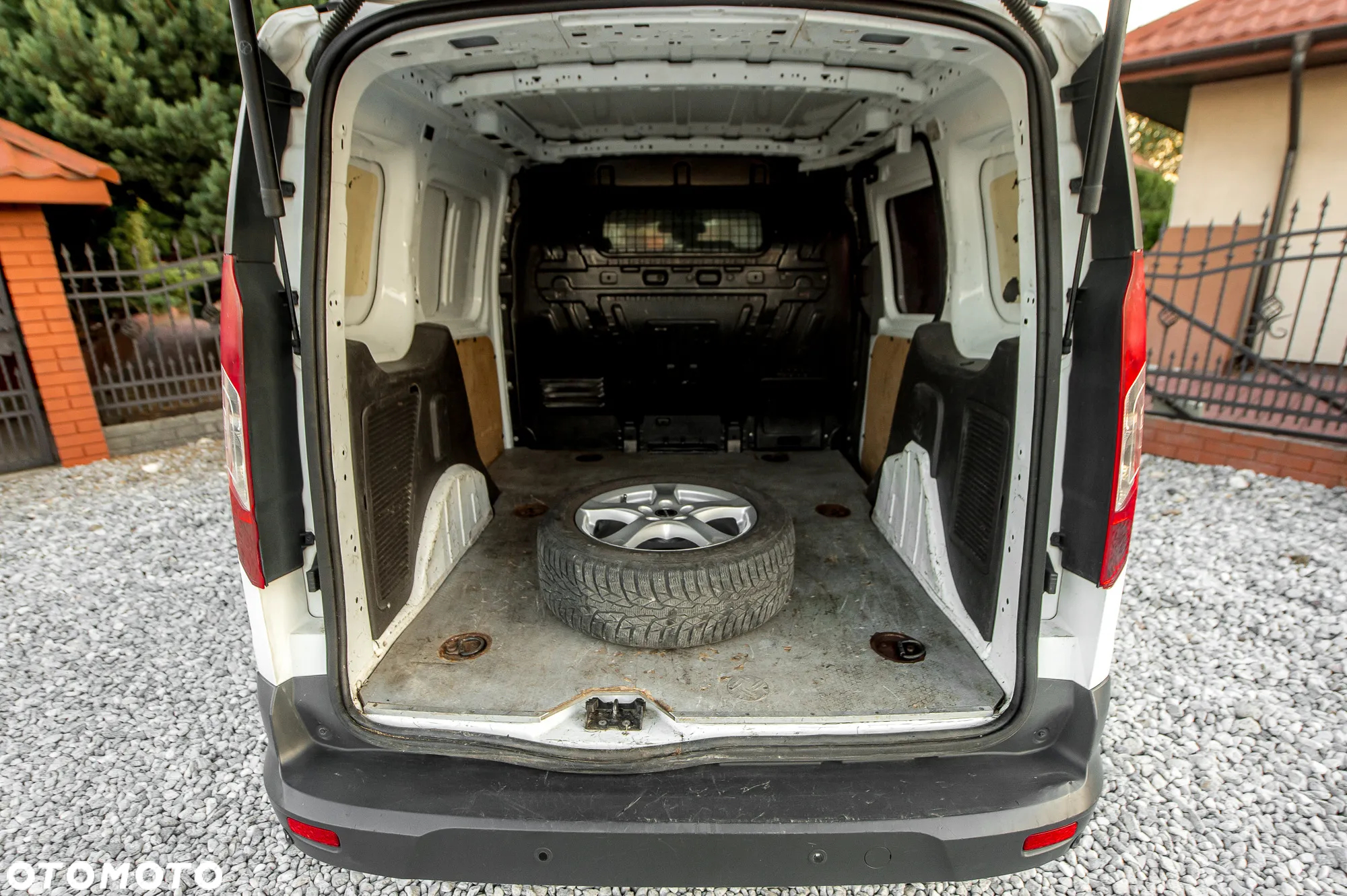 Ford Tourneo Connect 1.5 TDCi Start-Stop Titanium - 14