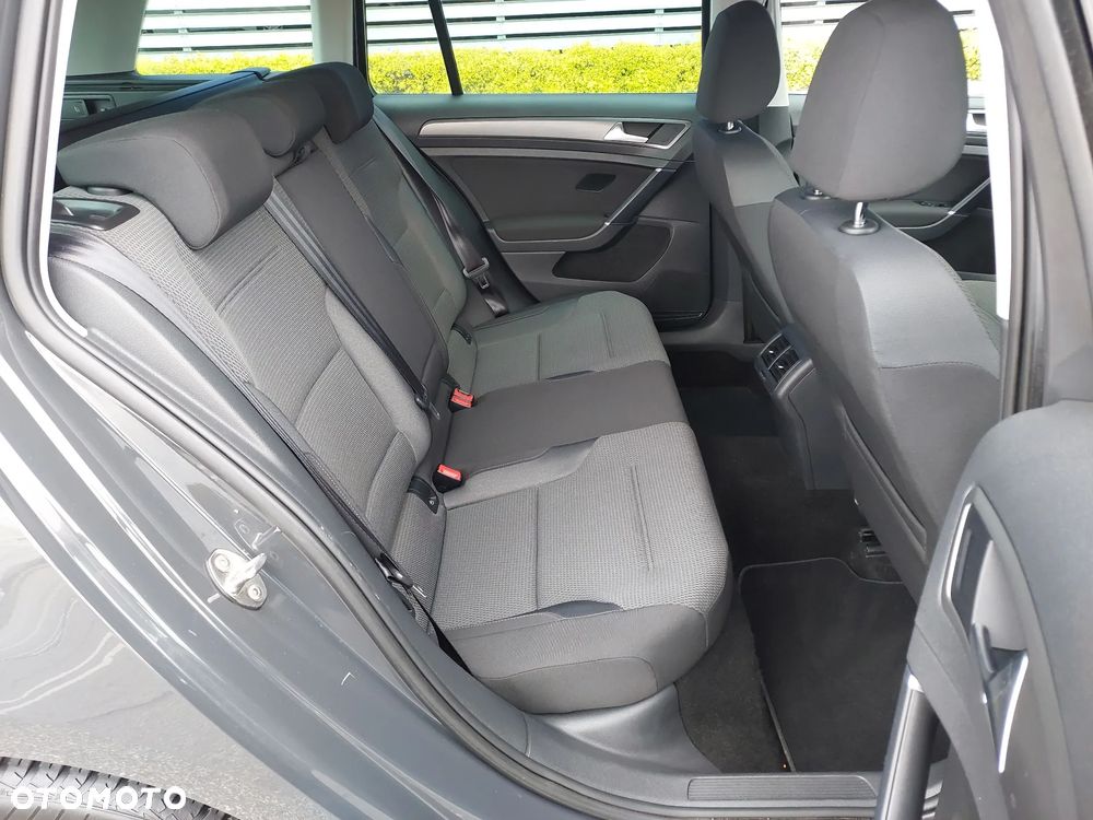 Volkswagen Golf 2.0 BlueTDI Comfortline - 25
