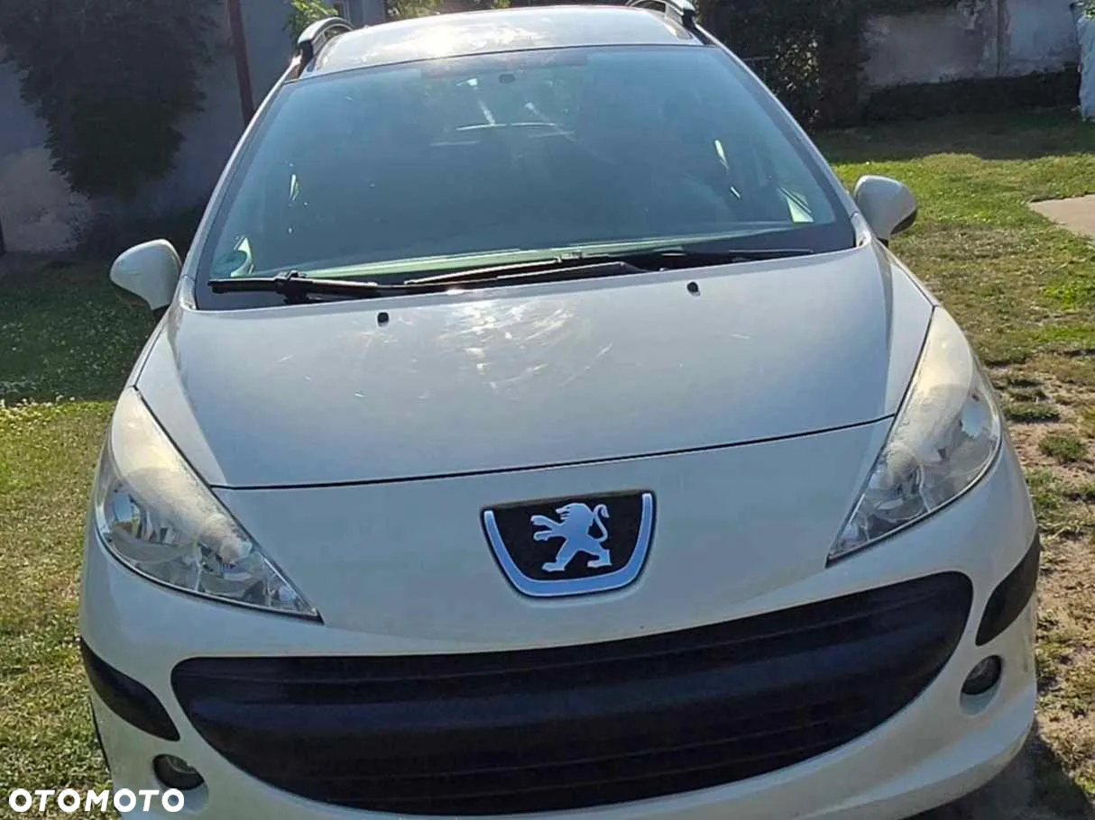 Peugeot 207 - 2