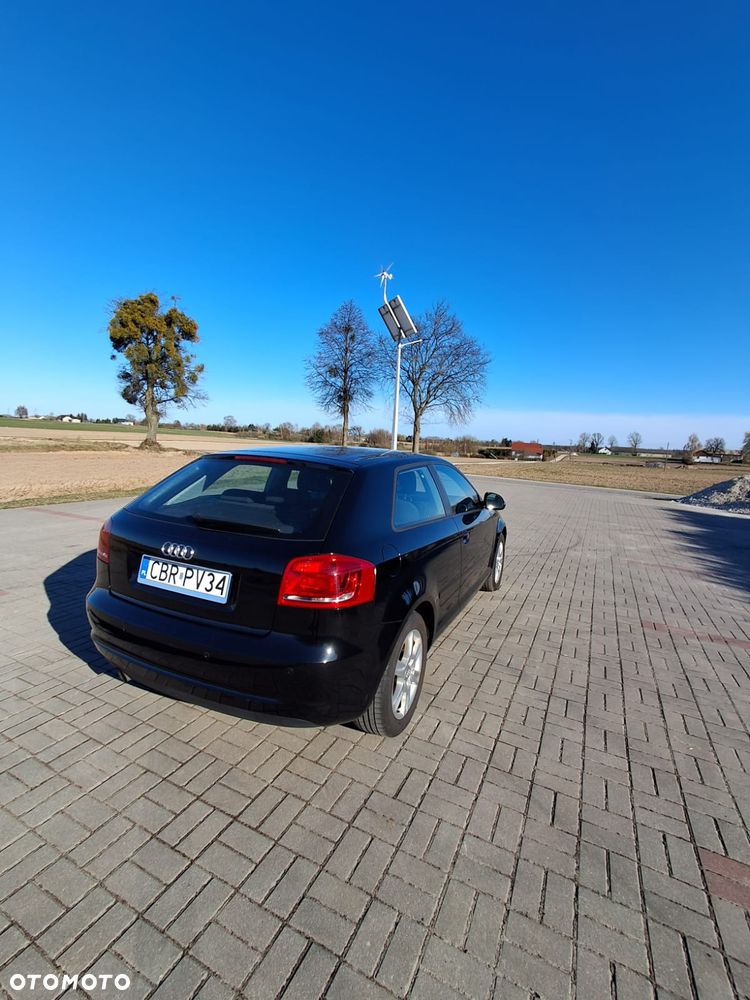 Audi A3 3-drzwiowe 1.6 Ambiente - 4