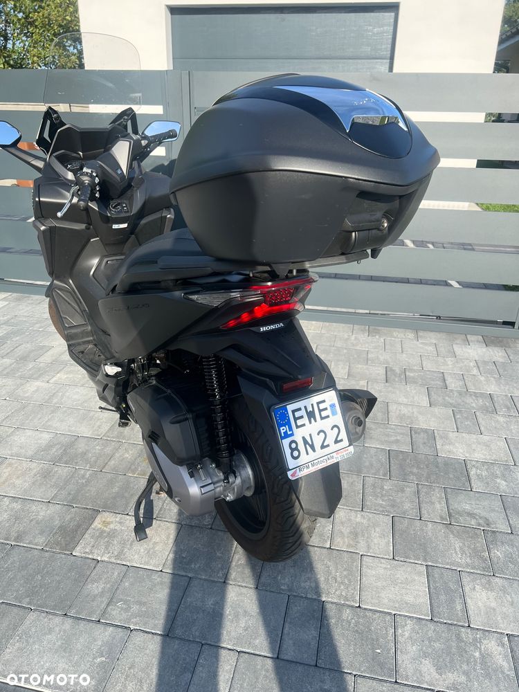 Honda NSS - 4