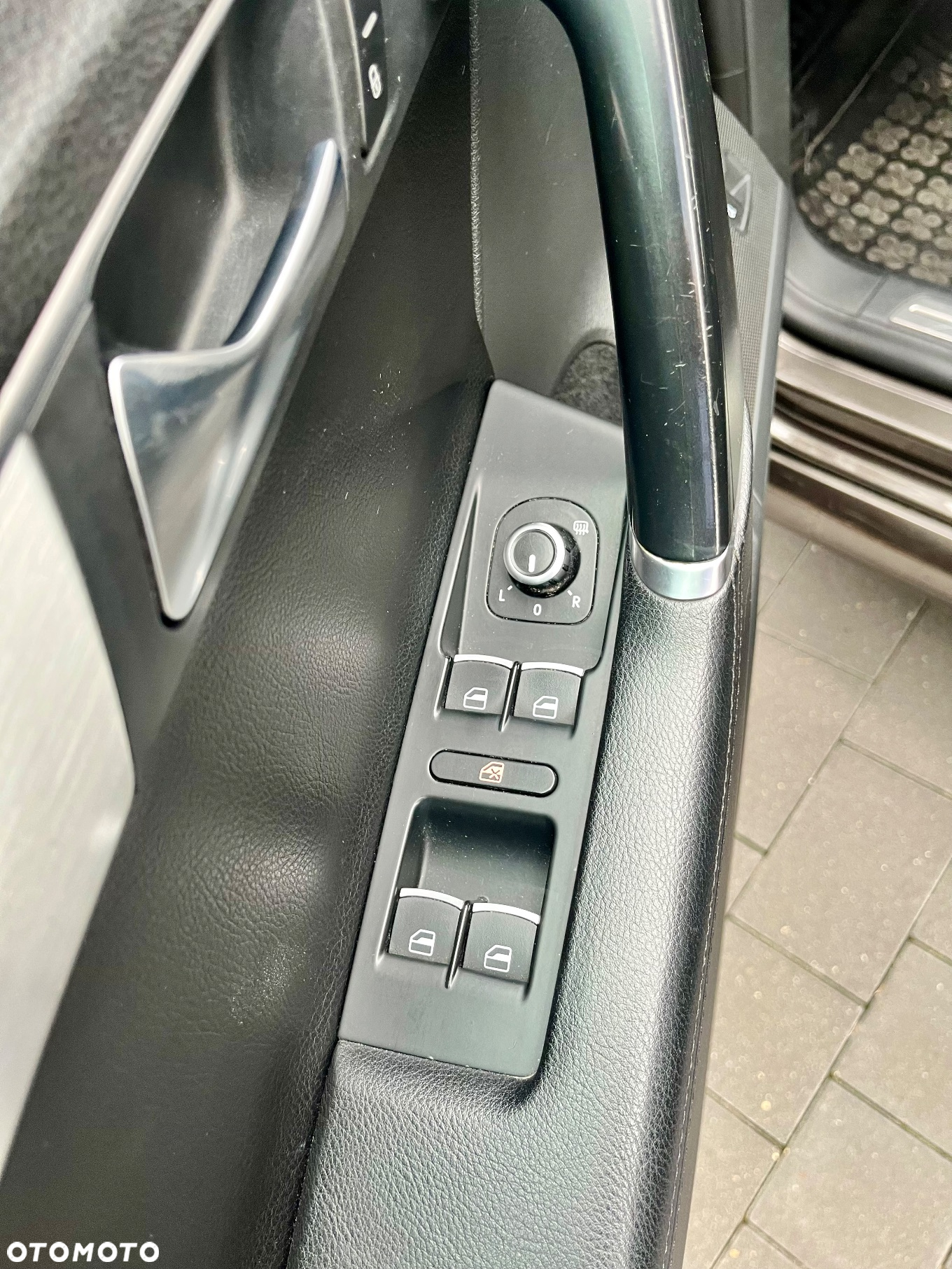 Volkswagen Passat 2.0 TDI Highline DSG - 11