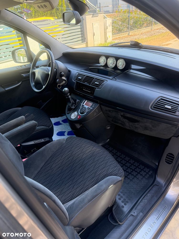 Citroën C8 HDi 165 Exclusive - 33