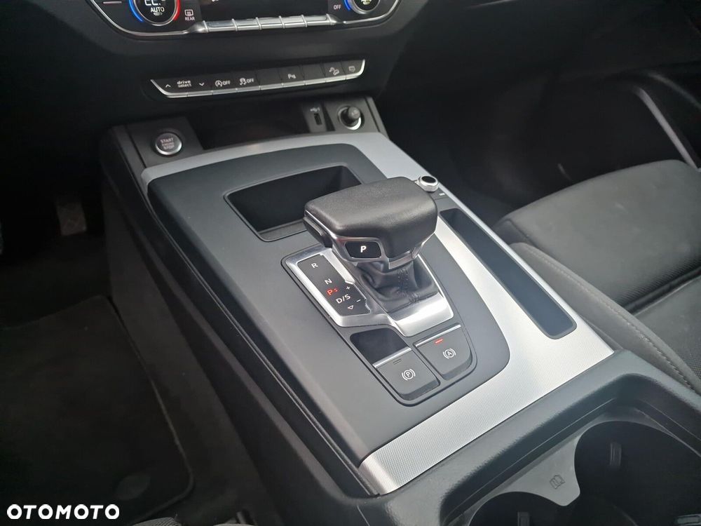 Audi Q5 Sportback - 15