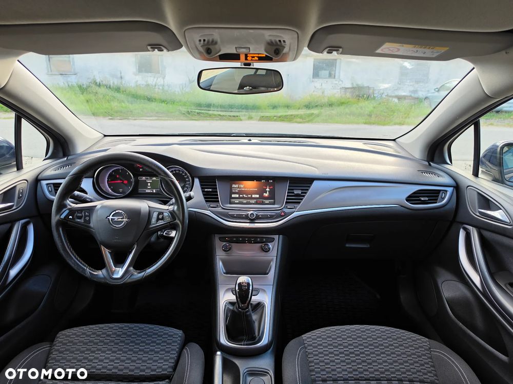 Opel Astra 1.6 CDTI Enjoy - 8