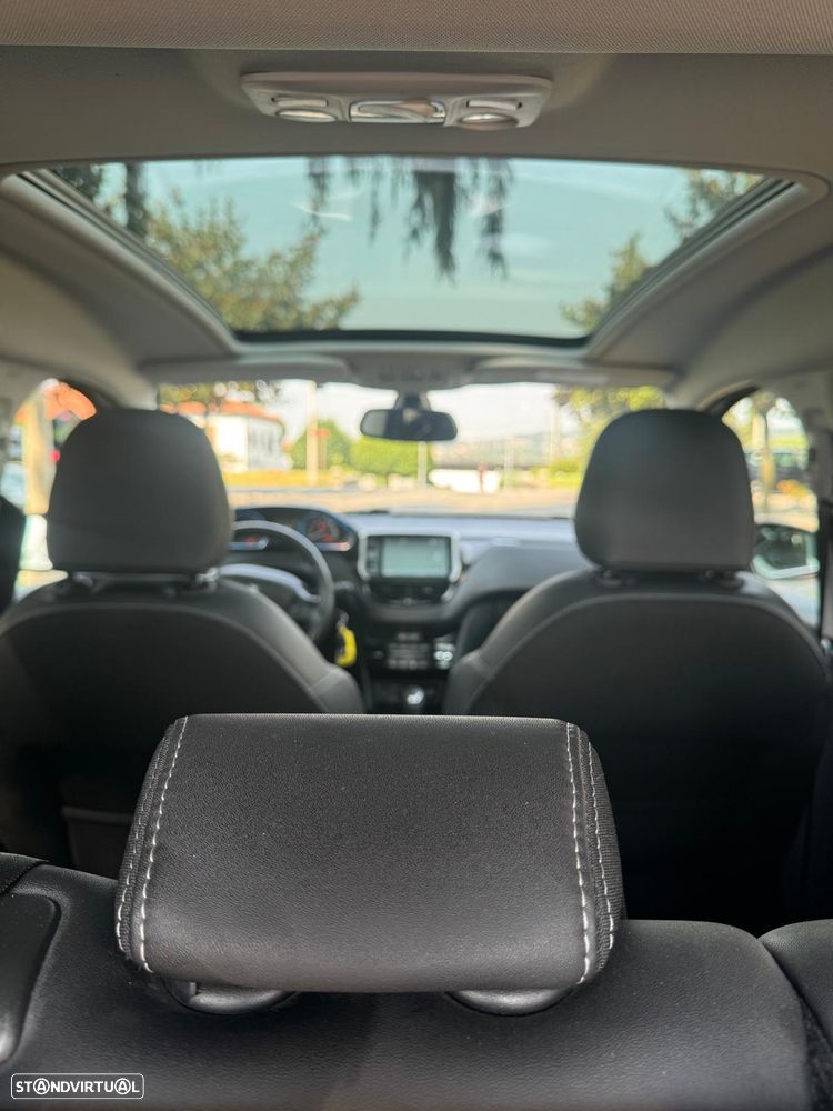 Peugeot 2008 PureTech 110 Stop&Start EAT6 Allure - 10