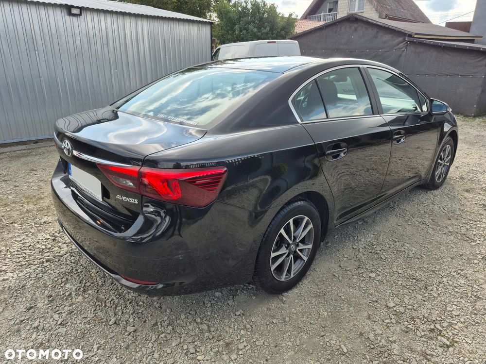 Toyota Avensis 1.6 D-4D Premium - 6