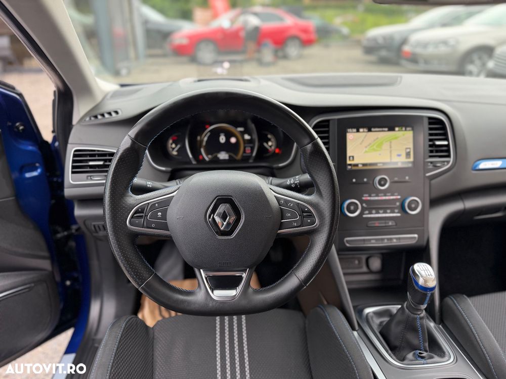 Renault Megane ENERGY dCi 130 GT LINE - 20