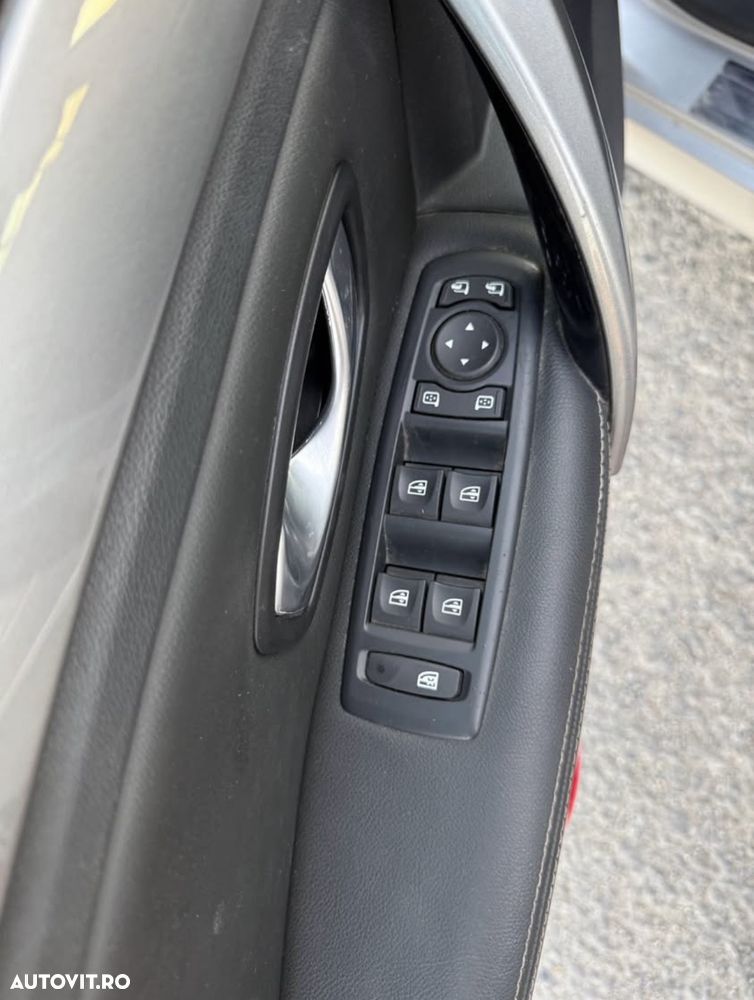 Renault Laguna Navi 2.0dCi Dynamique - 9