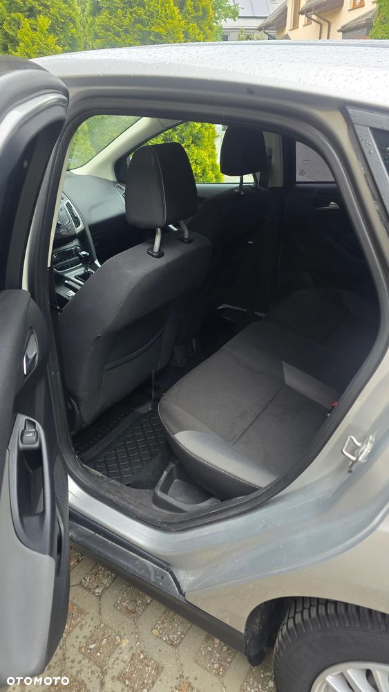 Ford Focus 1.6 TDCi ECOnetic 88g Start-Stopp-System Titanium - 19