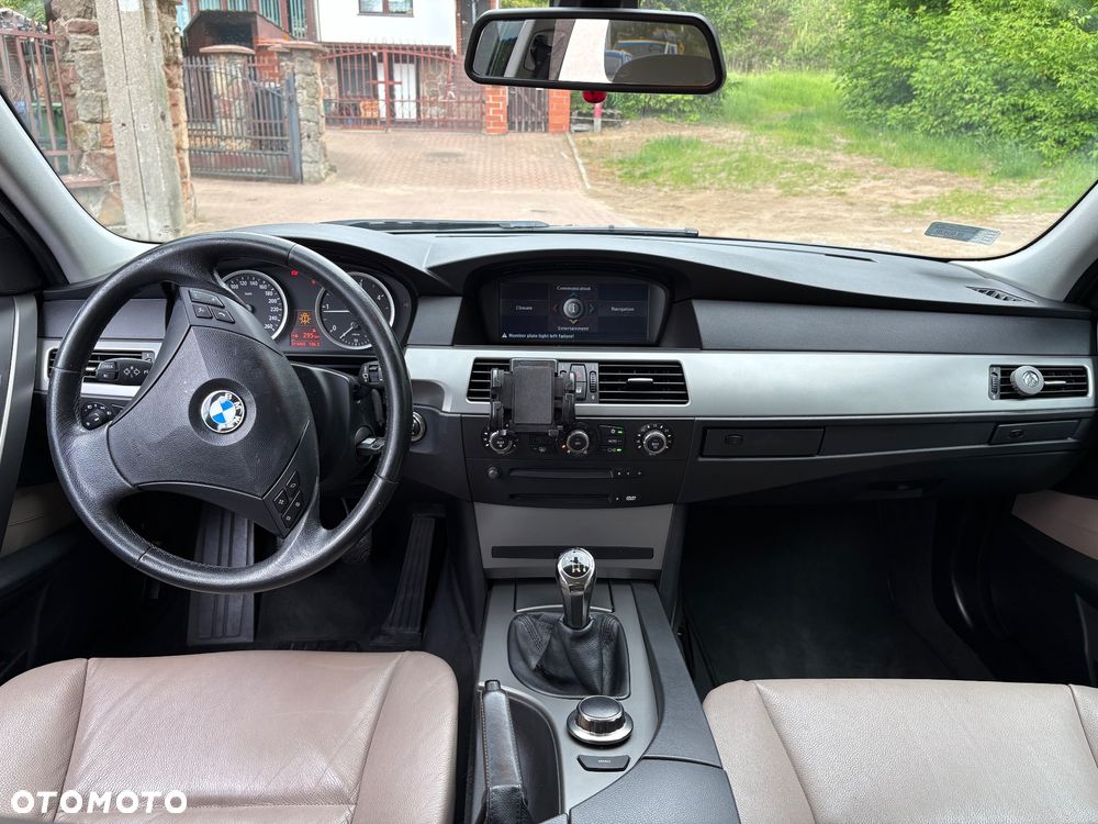 BMW Seria 5 520d - 9