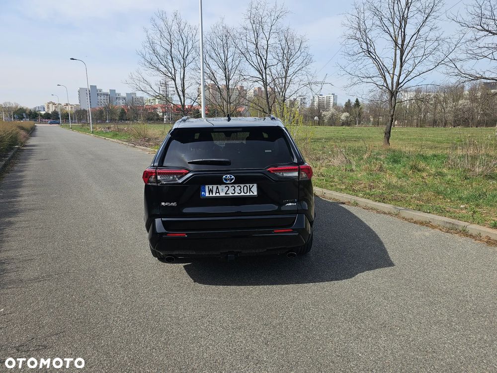 Toyota RAV4 2.5 Hybrid Black Edition by JBL 4x4 - 4