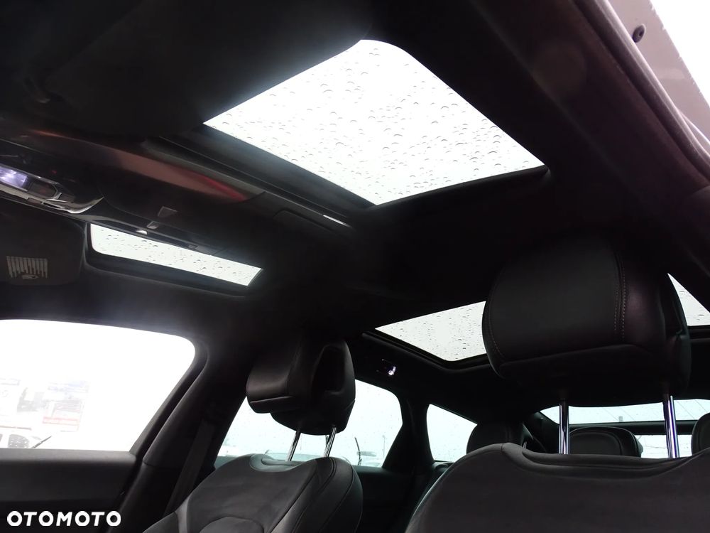 Citroën DS5 HDi 165 Business - 25