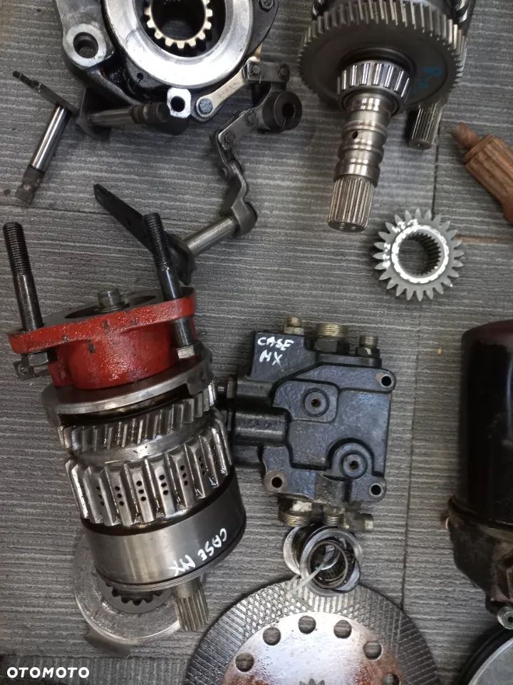 CASE MX koło przystawki napędu,orbitrol,case2294,1694,komputer,sterownik,ehr,kabina,drzwi,zamek,rozdzielacz rewersu,kosz,zwolnica,atak - 11