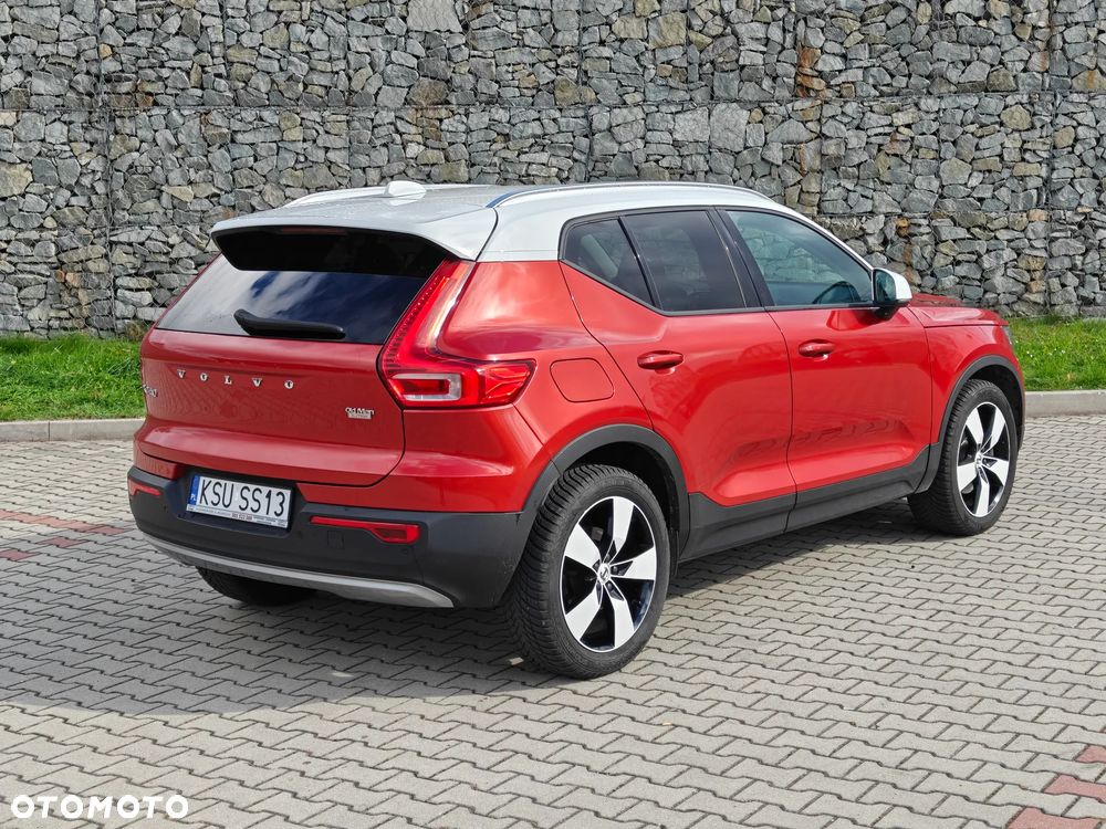 Volvo XC 40 T4 AWD Geartronic Momentum - 9