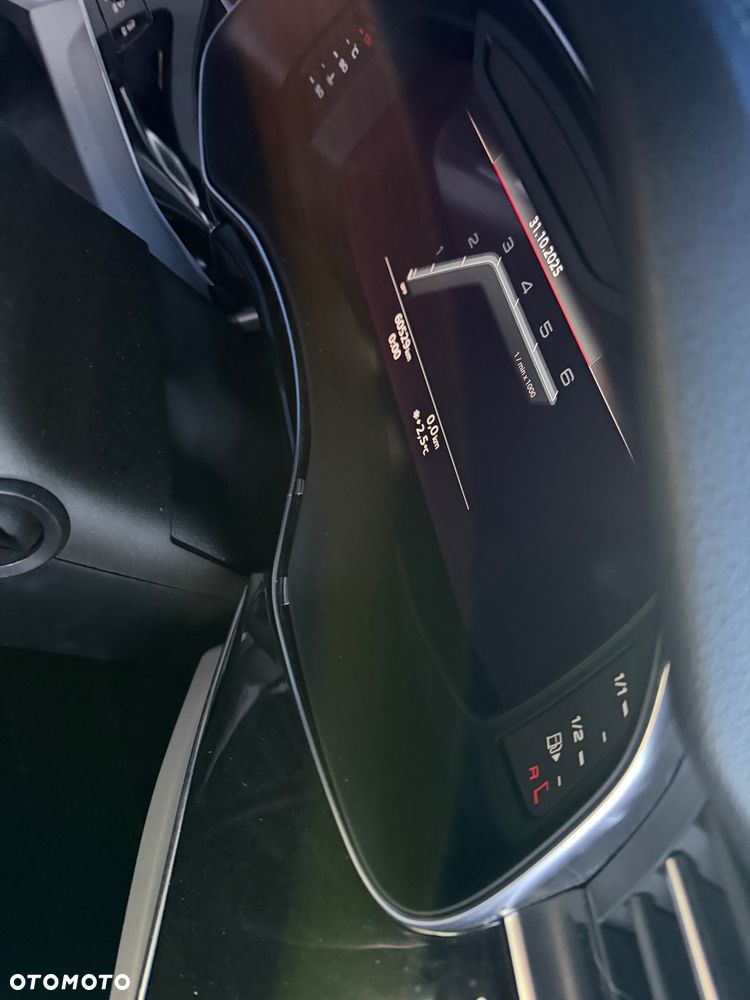 Audi Q7 50 TDI mHEV Quattro Black Edition Tiptr - 11