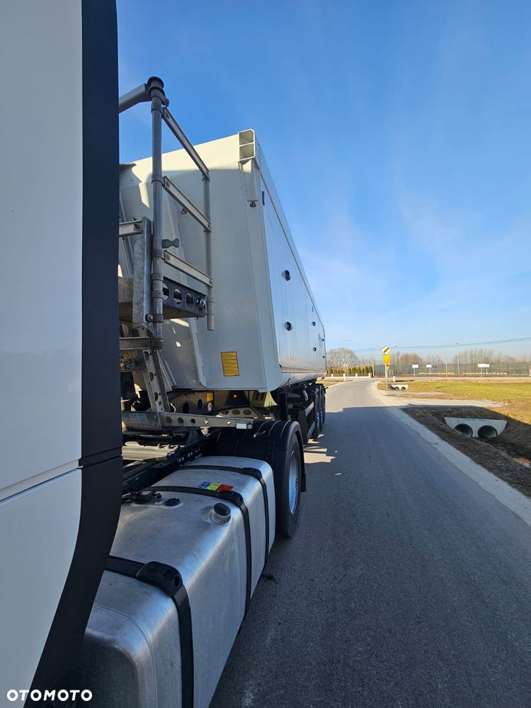 Schmitz Cargobull - 9