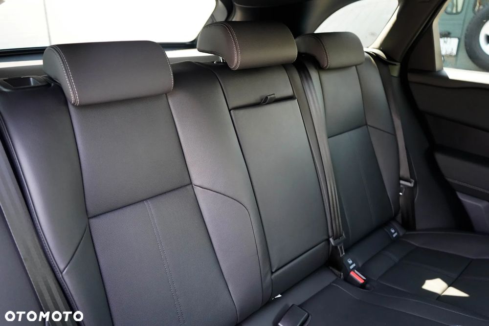 Land Rover Range Rover Velar 3.0 P400 mHEV Belgravia Edition - 36