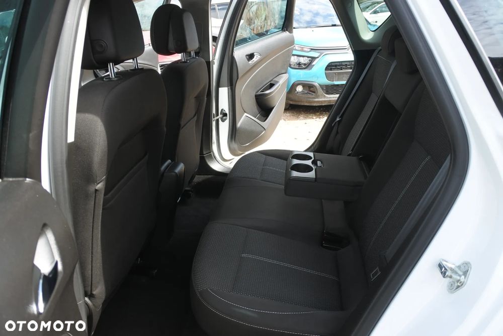 Opel Astra 1.4 Turbo ecoFLEX Start/Stop Exklusiv - 9
