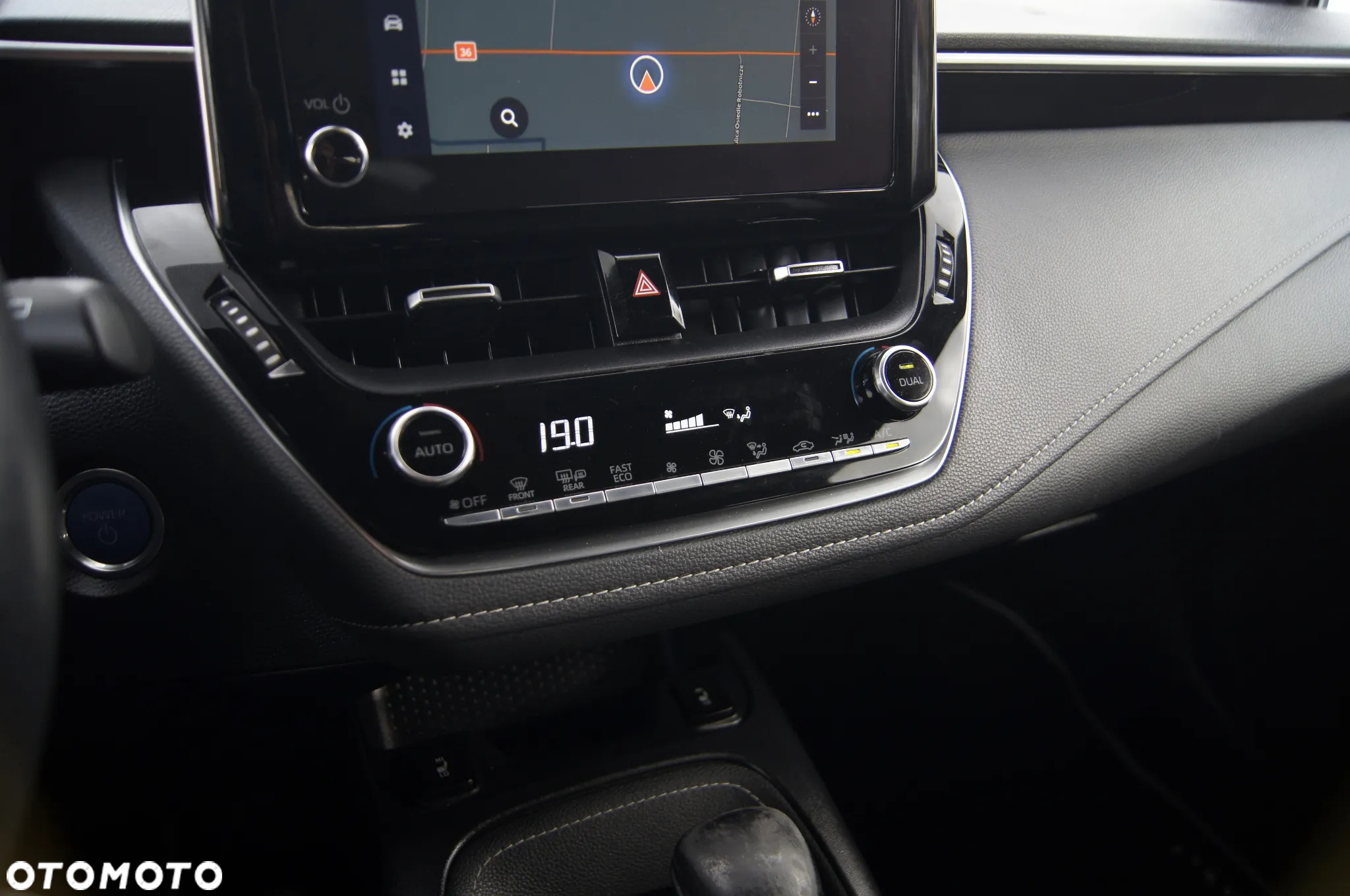 Toyota Corolla 1.8 Hybrid Active - 20