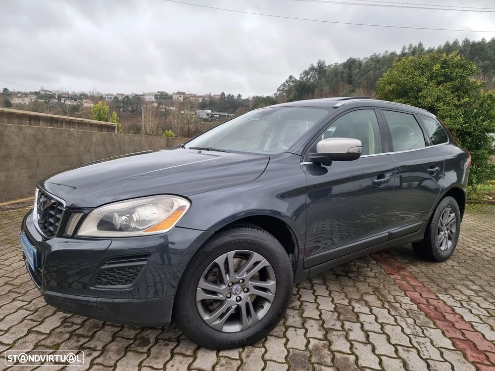 Volvo XC 60 2.4 D5 Summum AWD Geartronic - 2