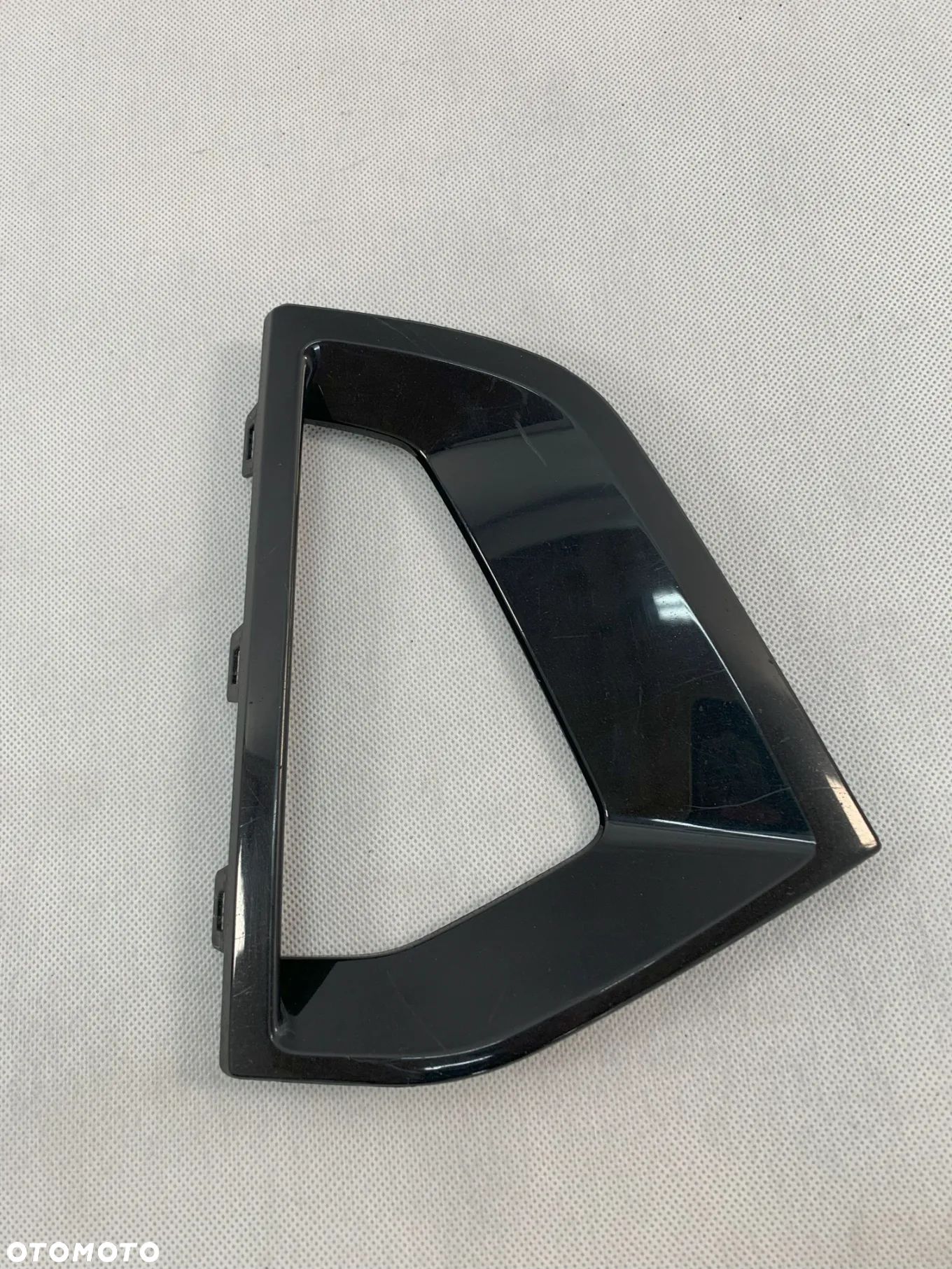 BMW 5 V G30 G31 FL 21r Atrapa kratka prawa zderzak g 30 g 31 Lift 2021 - 1
