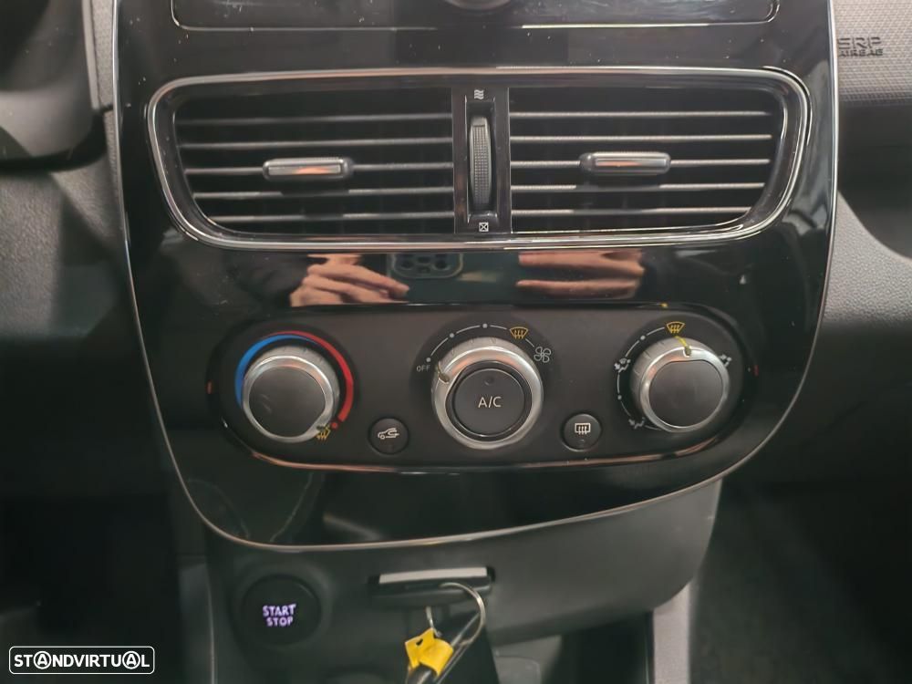 Renault Clio 1.5 dCi Limited - 17