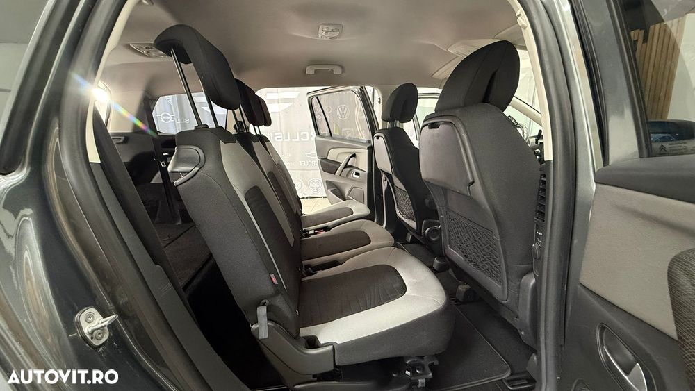 Citroën C4 Grand Picasso e-HDi 115 ETG6 Business Class - 17