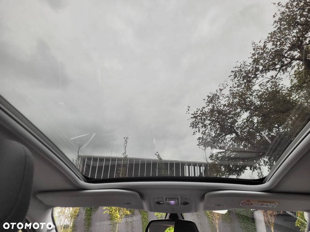 Peugeot 2008 1.2 Pure Tech Allure S&S EAT6 - 13