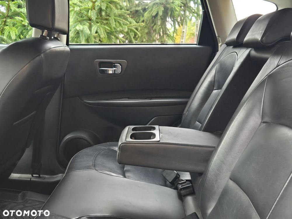 Nissan Qashqai - 14